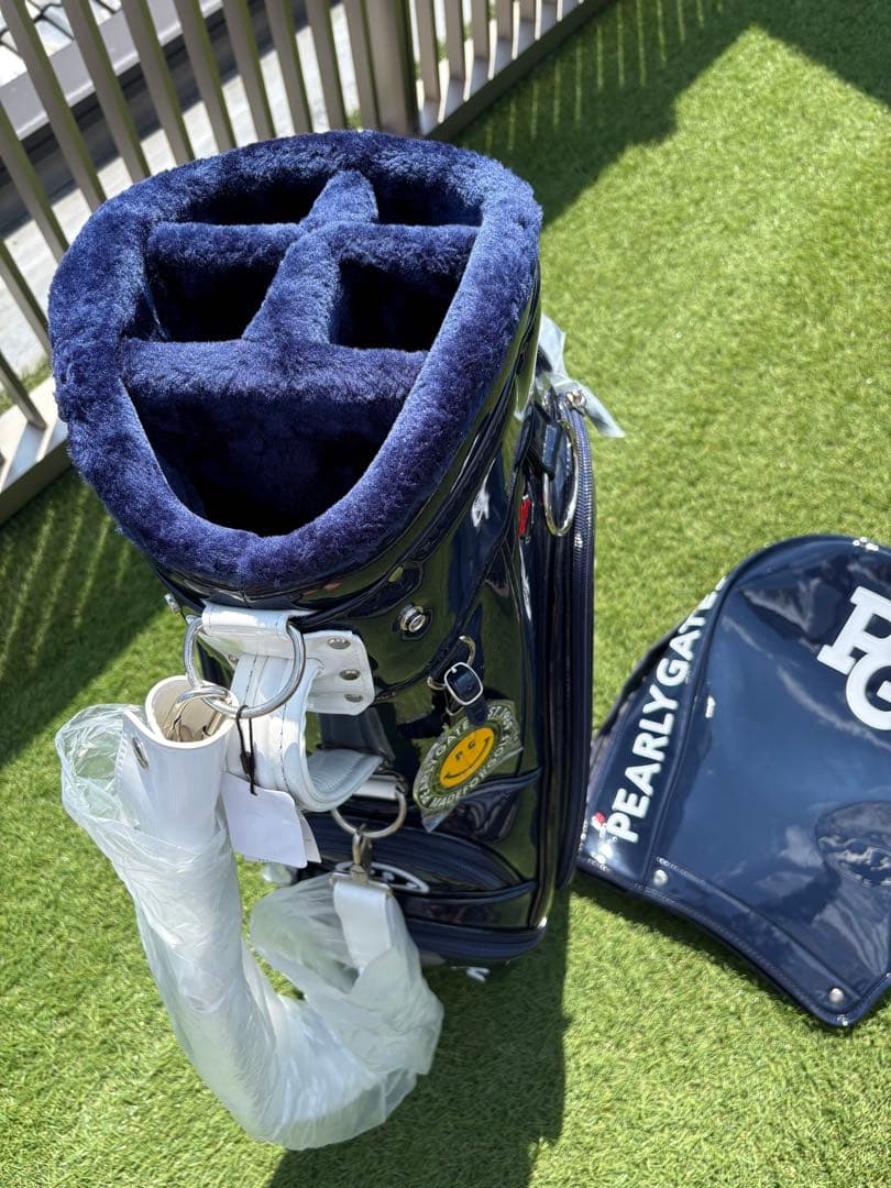 新品　パーリーゲイツ　キャディバッグ　ネイビー　エナメル生地　5分割　カート式