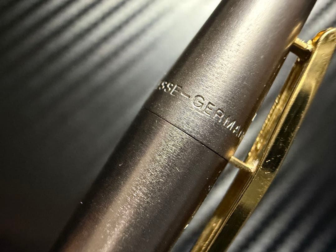 美品 モンブラン 前期型 ノブレス スリムライン ボールペンステンレススチール