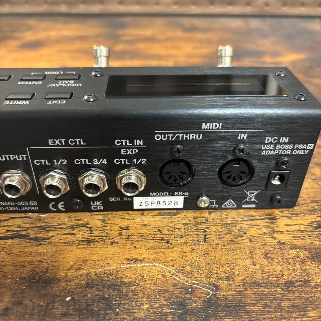 BOSS ES-5 スイッチャー