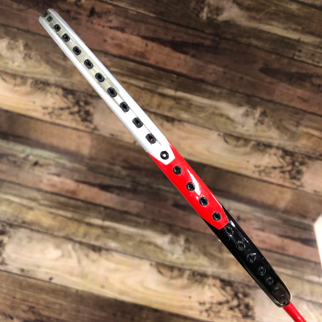 【希少・美品】ヨネックス アーマーテック 700 バドミントン ラケット