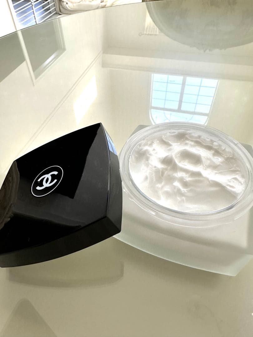 CHANELレ　ゼクスクルジフ　フレッシュ　ボディクリーム　ほぼ未使用