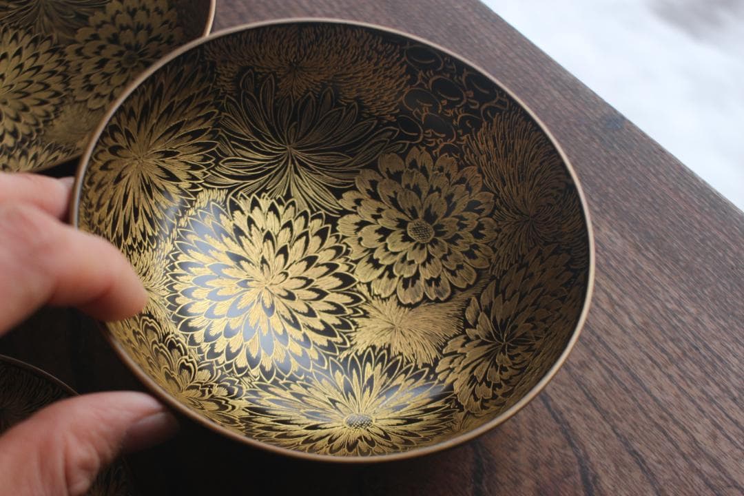 デッドストック！時代金縁黒漆に極上見返し菊詰沈金の映えるお椀2点（検輪島塗沈金椀