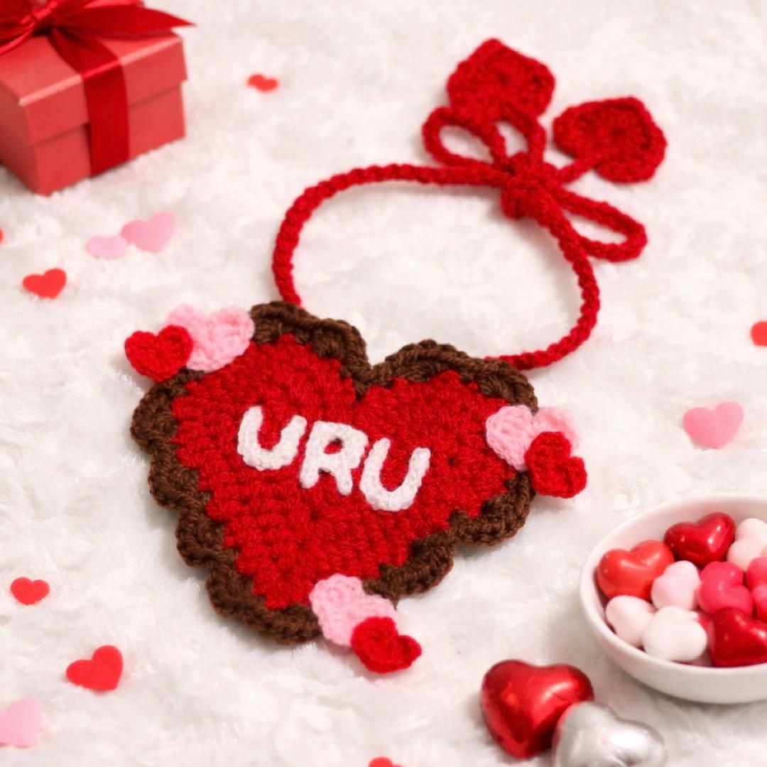 犬用・猫用　チョコがけハートの バレンタインビブ