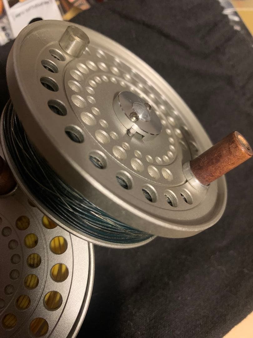 t*s様 CANTATA 2300フライリール スプールセット 日本製 フライフ