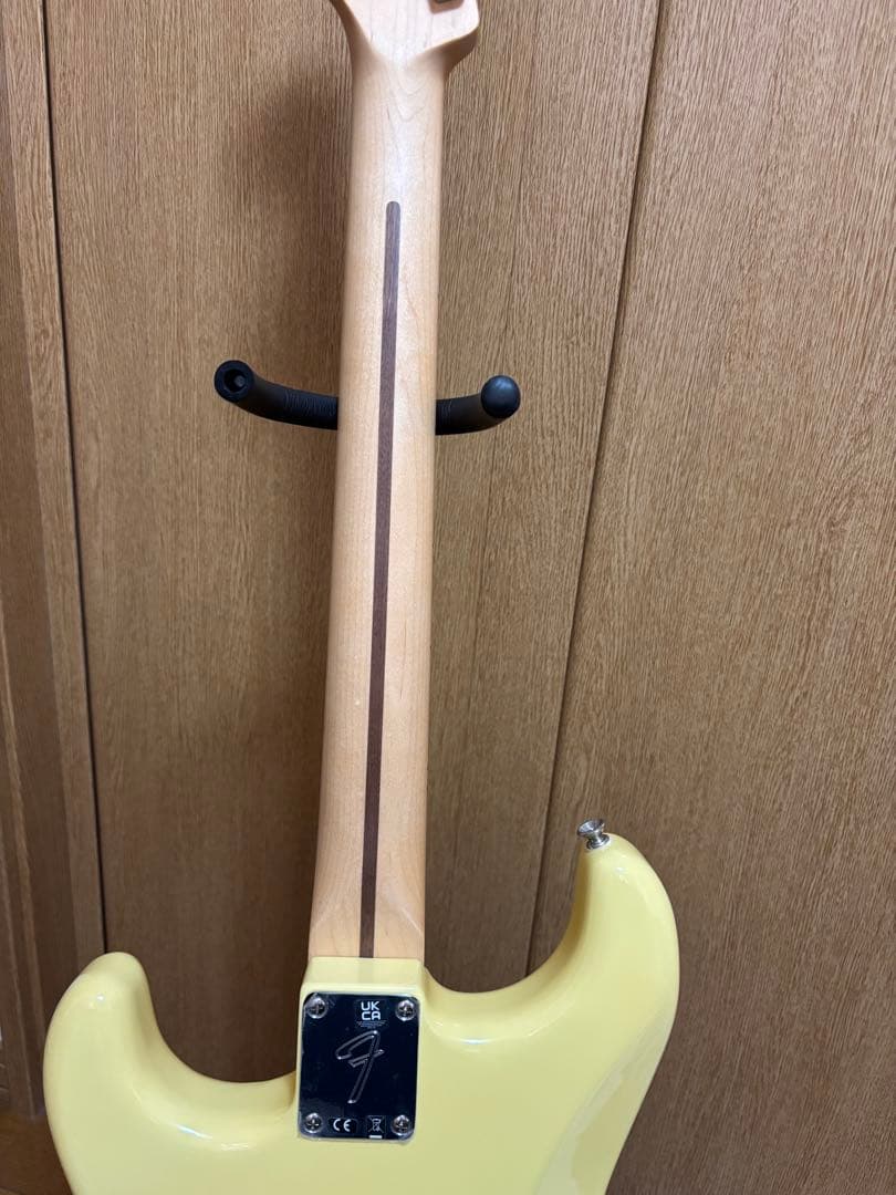 フェンダーplayerストラトキャスターメキシコ(バタークリーム) 新品同様！