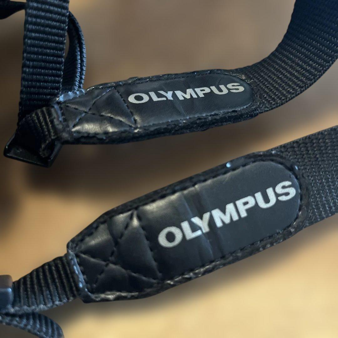 OLYMPUS ミラーレス一眼 ダブルレンズ　E-PL3