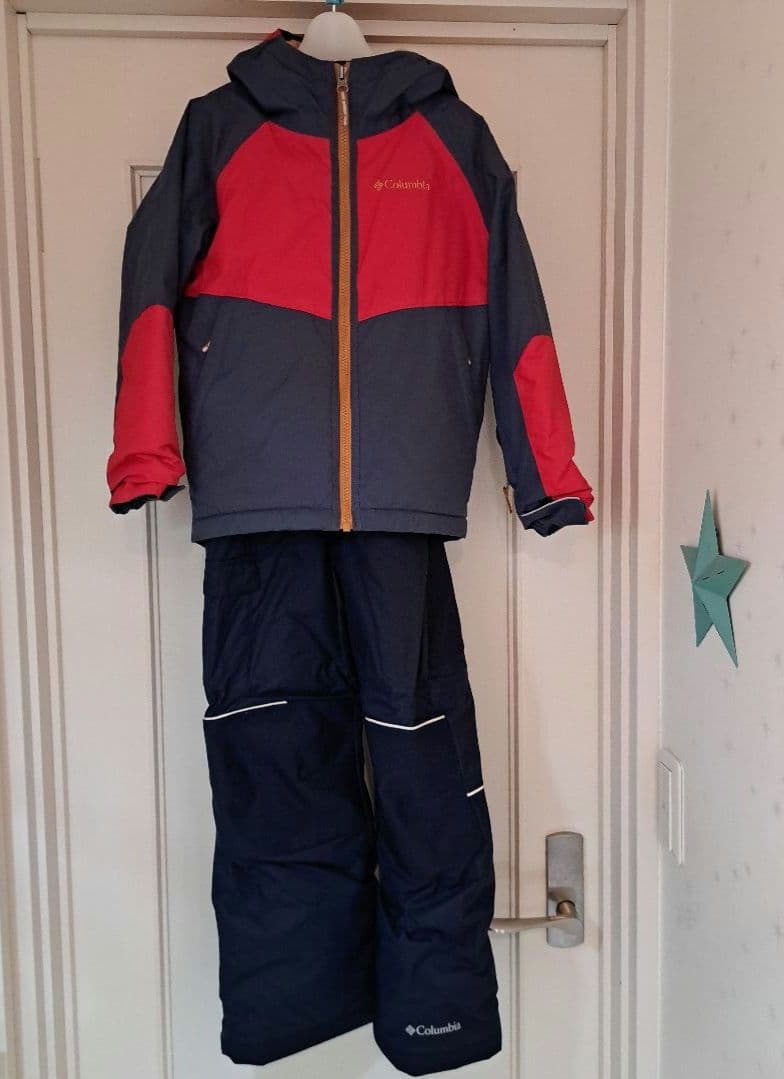 【美品】コロンビア キッズスノーウェア120〜130オムニヒート