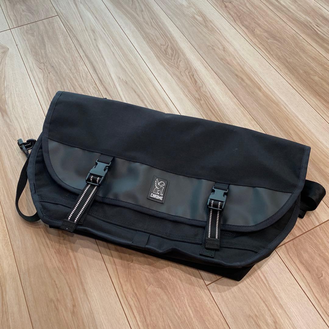 CHROME メッセンジャーバッグ