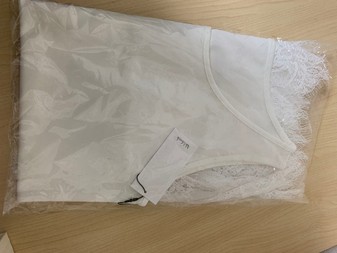 田丸麻紀Ade Lifestyle裾レースタンク　ホワイト