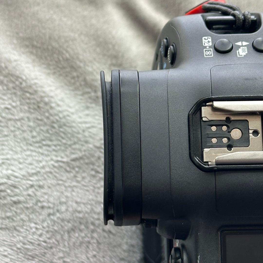 Canon EOS R3 ミラーレスカメラ