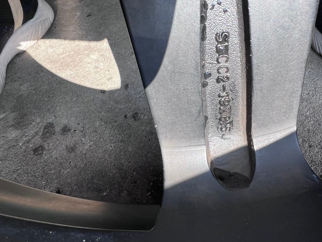 ハイペリオン HYPERION　CVS 1.5 19インチ 4本セット