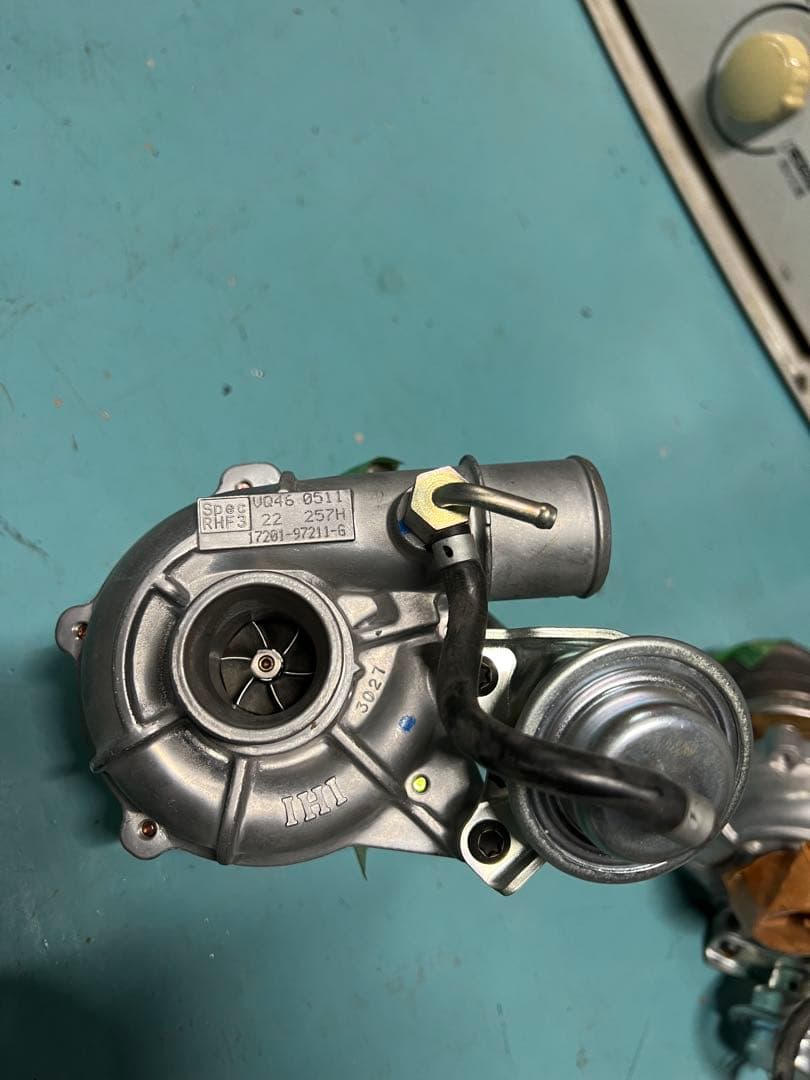 新品　ダイハツ　純正タービン ＩＨＩ　RHF3