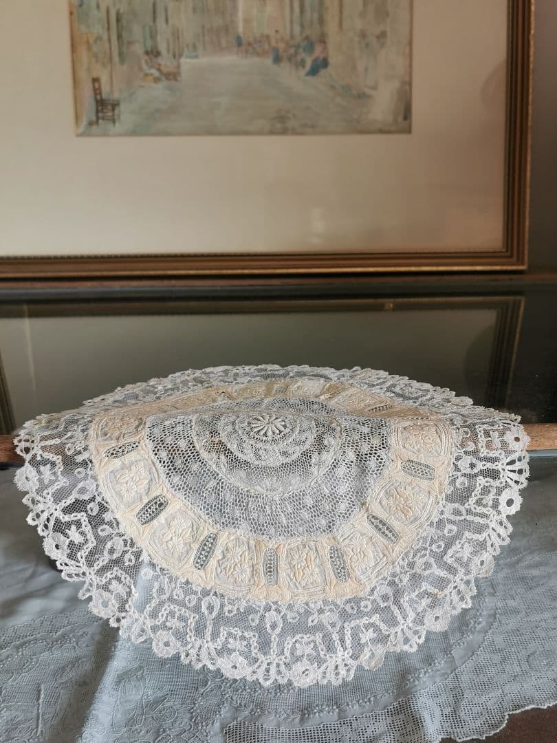 アンティーク フランス ノルマンディーレース ブリュッセルアップリケ＆ガロン刺繍