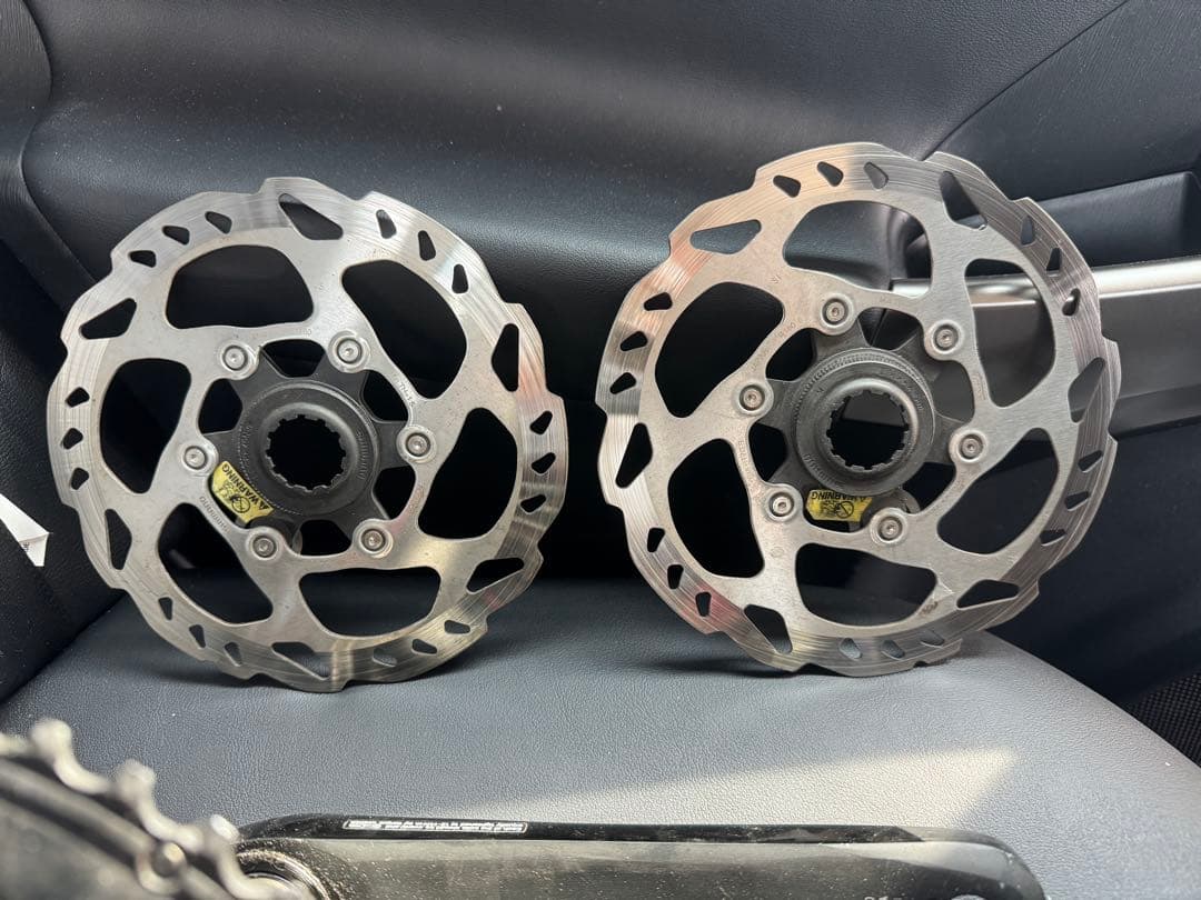 SHIMANO シマノ　105 グループセット　R7000 ディスク