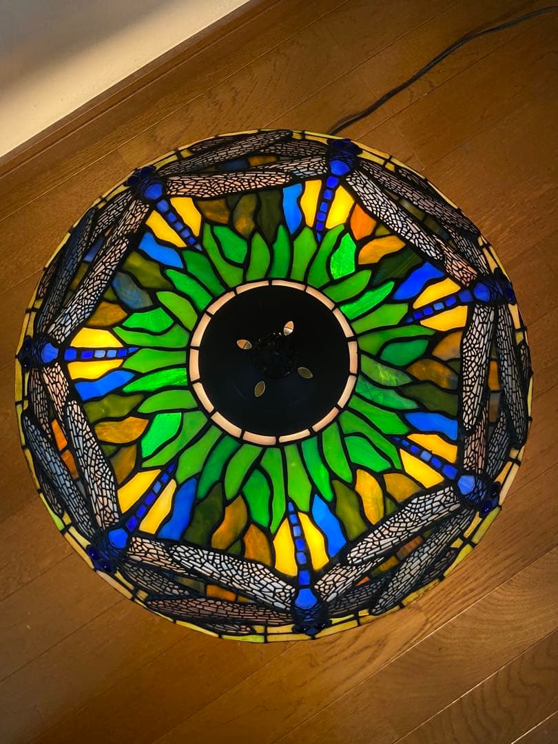 アンティーク　ステンドグラス　卓上ランプ　トンボ　とんぼ　ティファニータイプ