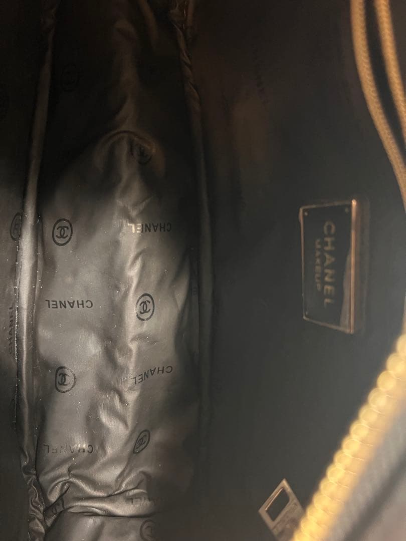 CHANEL ノベルティショルダー　ナイロン