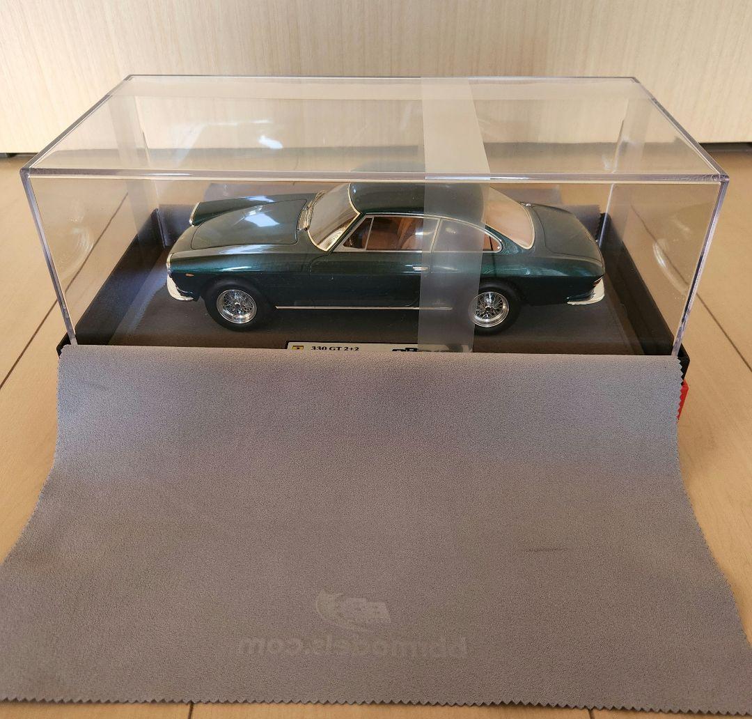 BBR 1/18スケール フェラーリ 330GT 2+2 Enzo