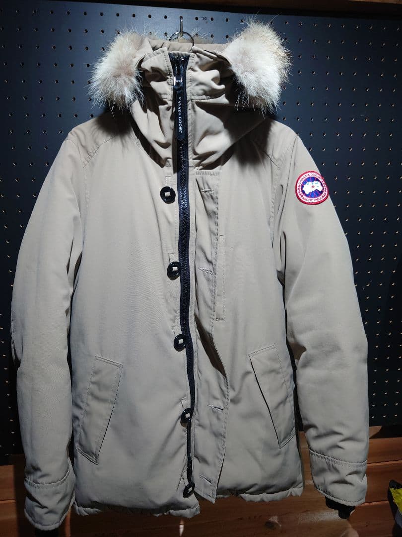 カナダグース名作「シャトーパーカ」Mサイズ