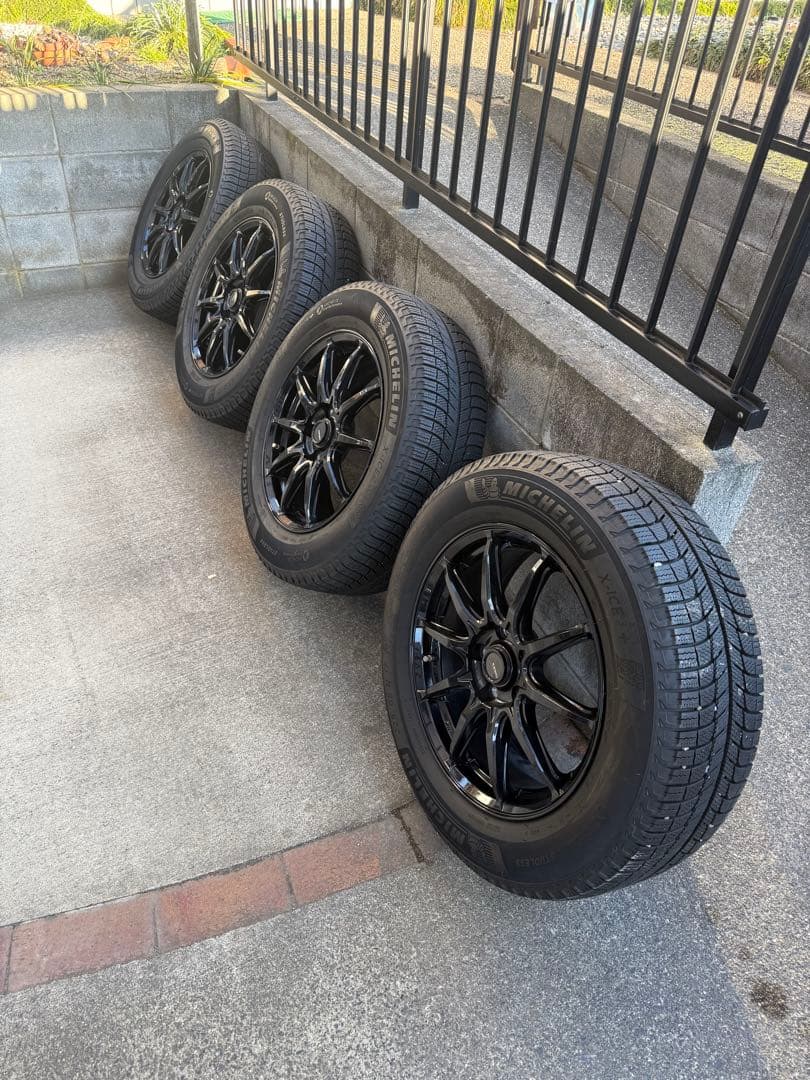 スタッドレスタイヤ　225/65R17 ブラックホイールセット Michelin