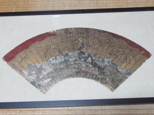 美品 江戸初期1600年頃 額装◆狩野派 狩野永徳 狩野尚信『梅に鳥』扇 大和絵