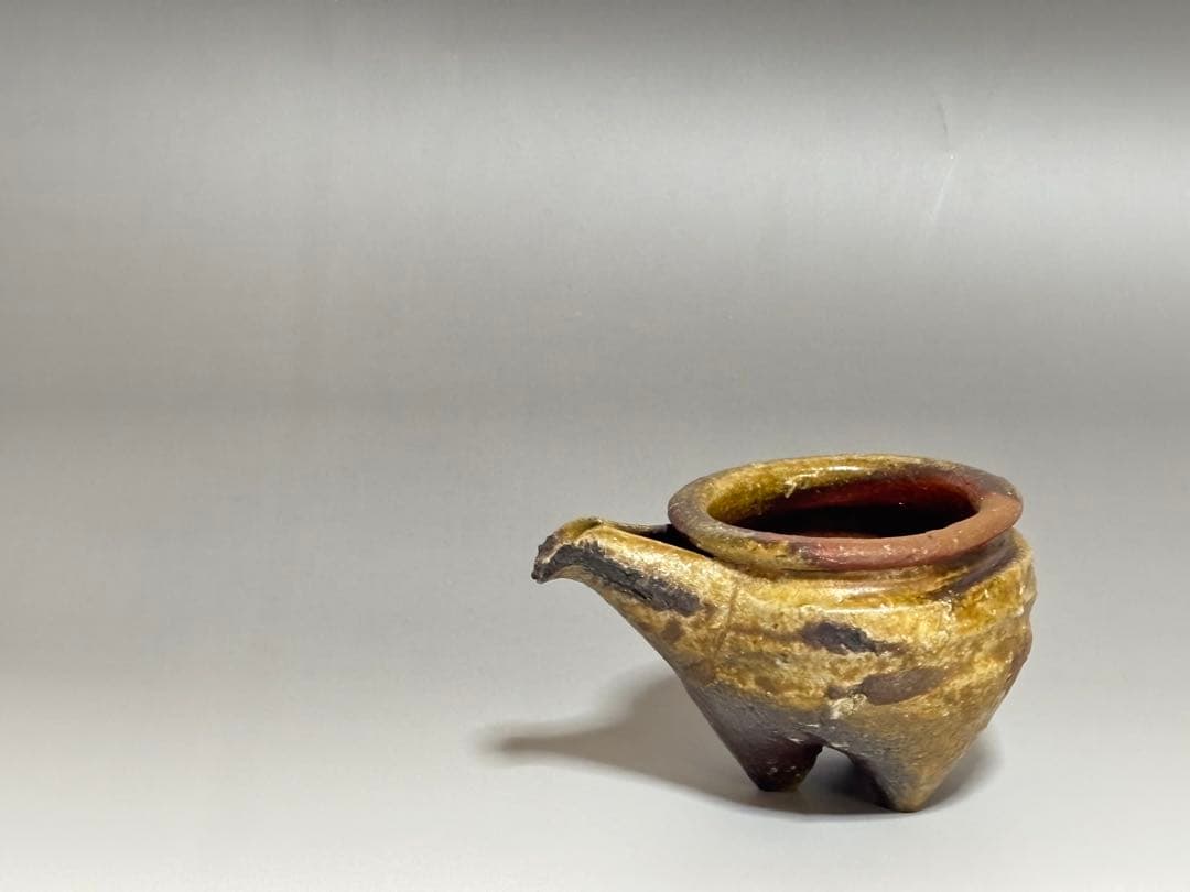 備前酒注ぎ　小出尚永　共箱　　師、原田拾六