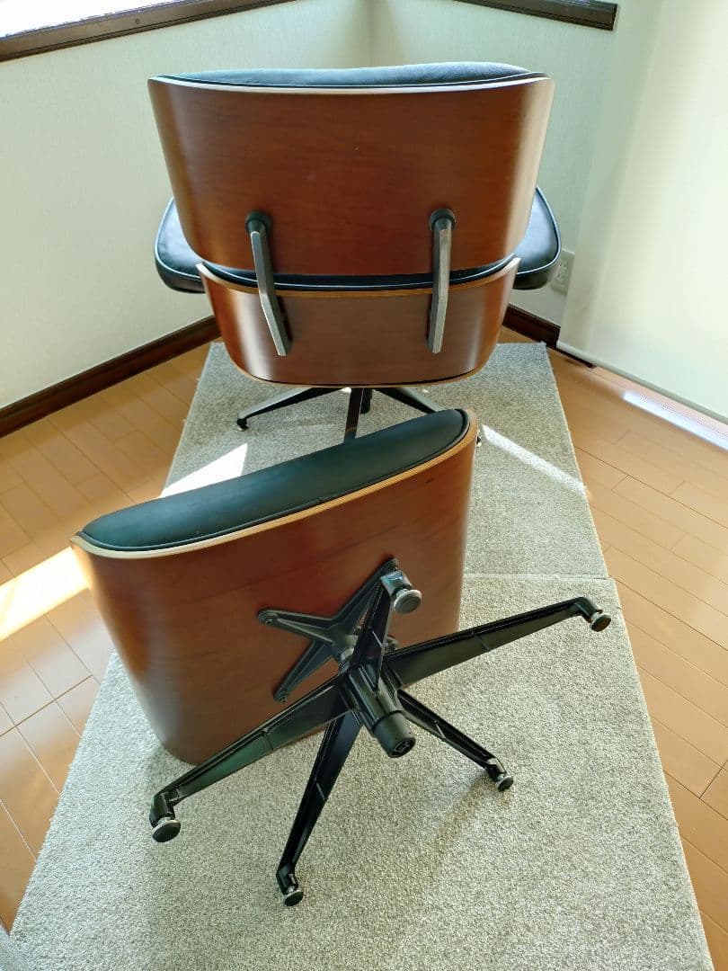 【引取希望】パーソナルチェア＆オットマン　イームズ　リプロダクト品　黒　レザー