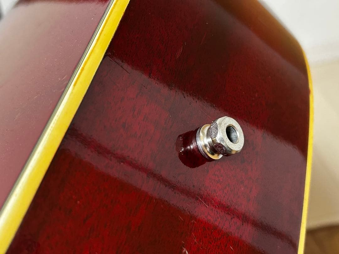 Morris アコースティックギター(ピックアップ搭載)