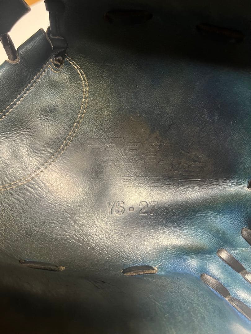 【超美品】　古田敦也選手　本人使用キャッチャーミット