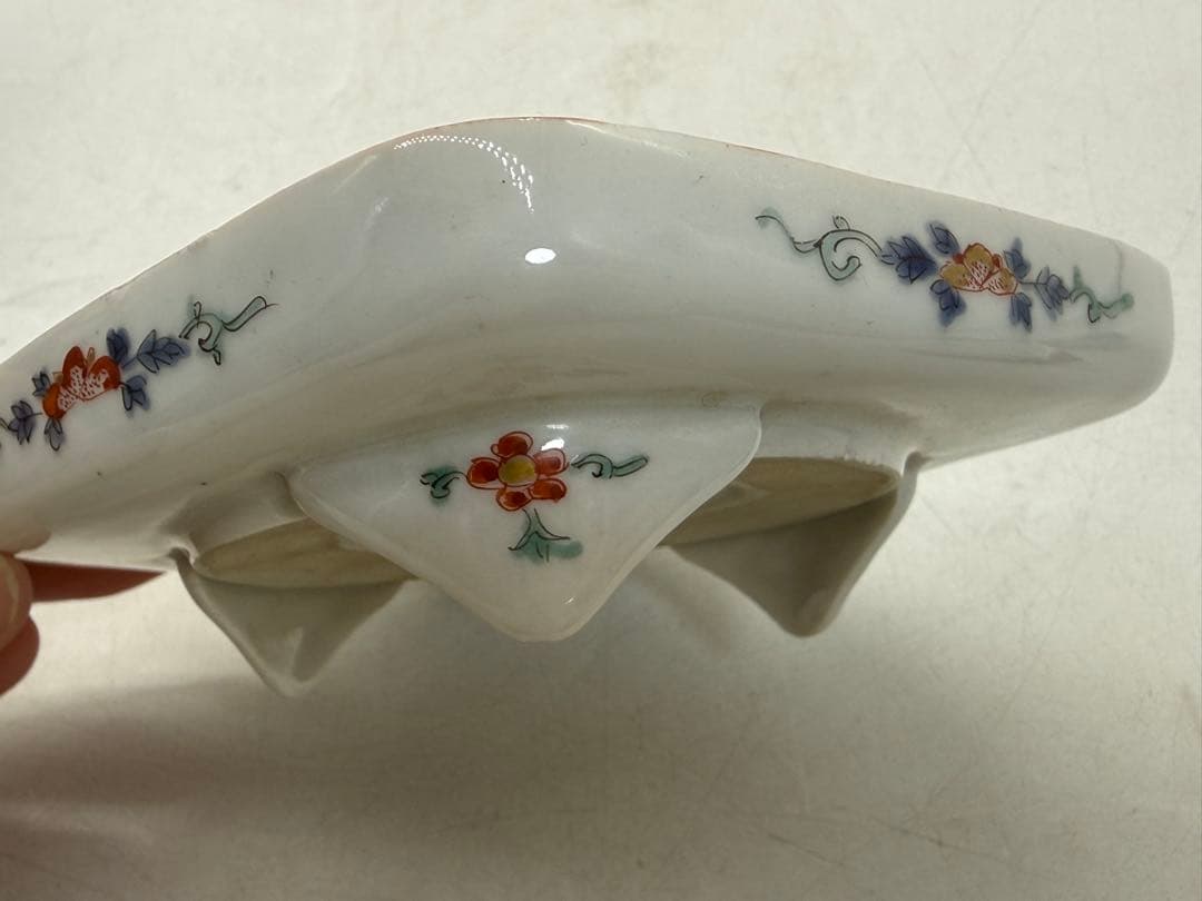 柿右衛門　獅子紋　三足菱形小皿① 送料込み251217