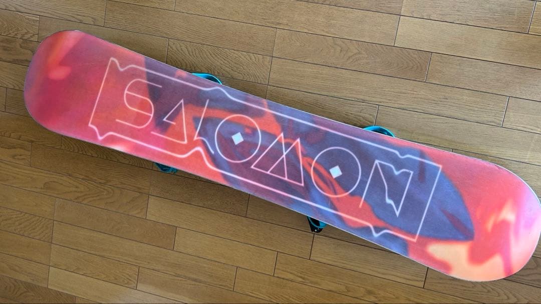 【Salomon】ビンディング付　板 wonder 139cm ホログラムS