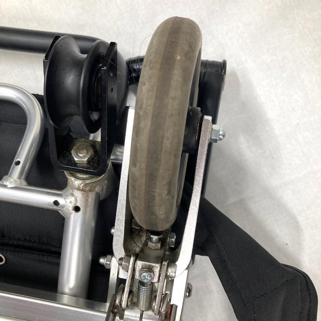 日進医療器　携帯型介助用簡易車いす　NAH-207　ブラック