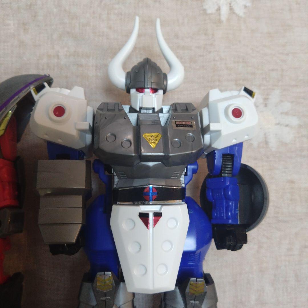 ハ*ン様 TOMY 装甲巨神Zナイト メタルフットWセット ディバイキング/デス