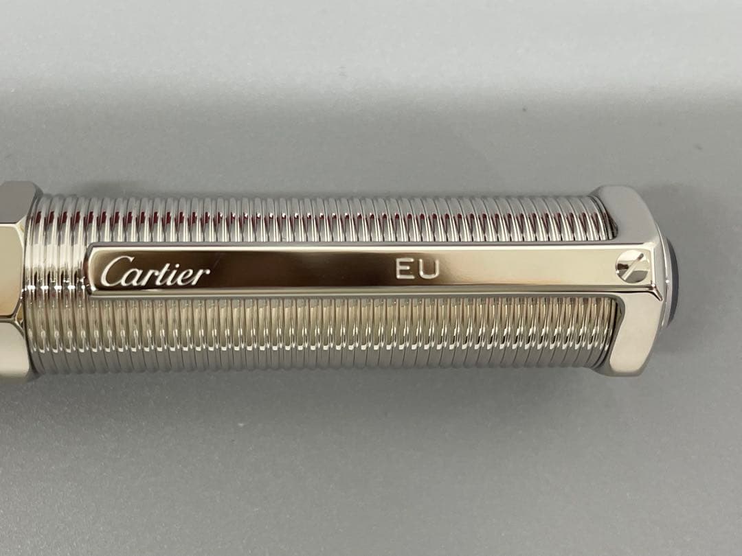 【新品未使用】定価147,400円　カルティエ　サントスデュモン　ボールペン