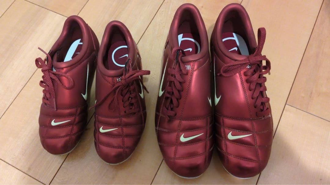Nike total90 III 赤 サッカーシューズ　レア