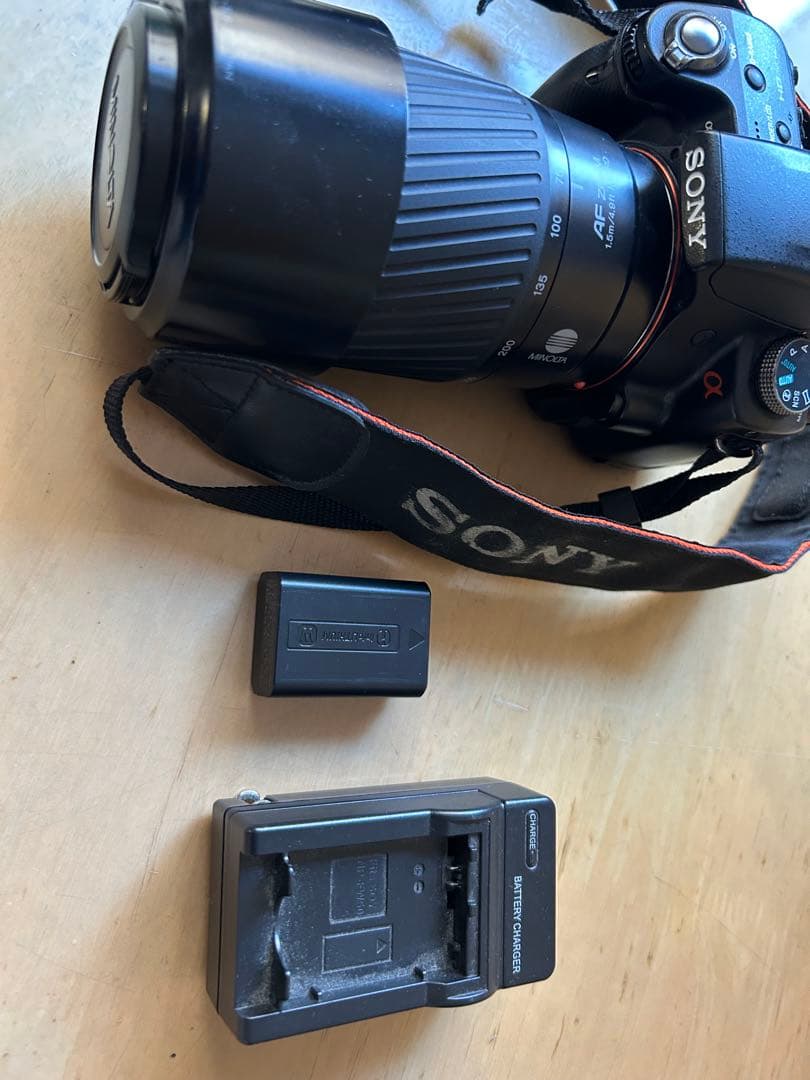 SONY α55 デジタル一眼レフ&ミノルタ300mmレンズセット　小型サイズ