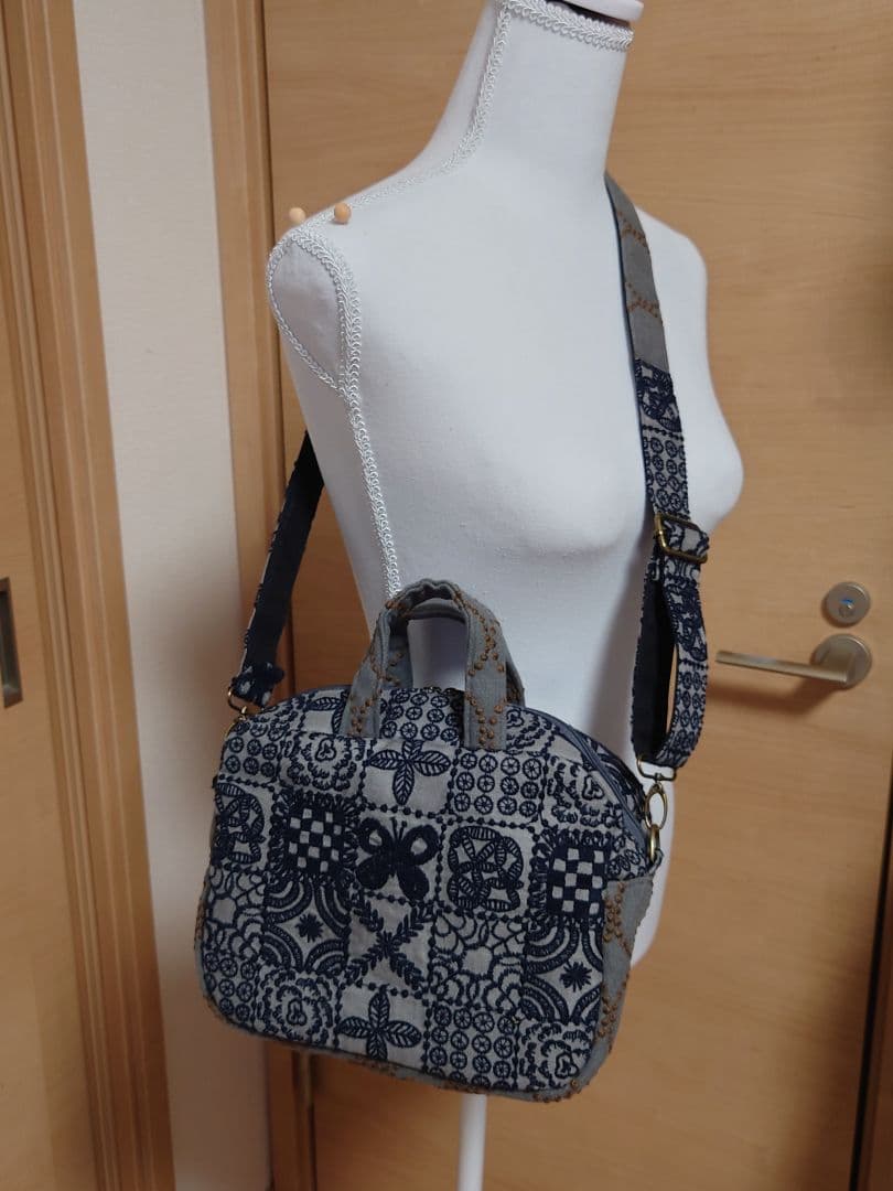 forest tile gray　ミナペルホネン　ボストンバッグ