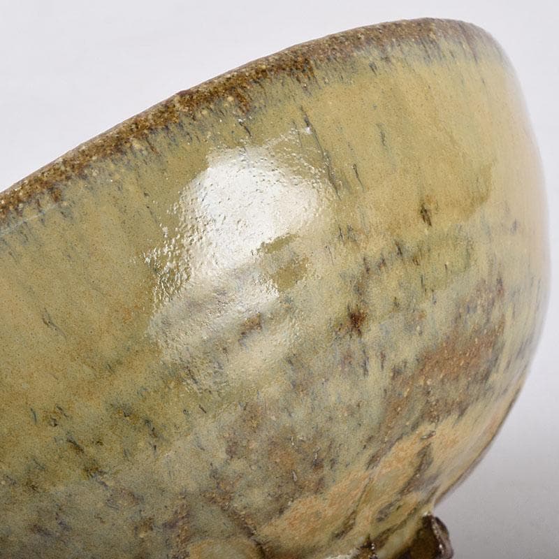 茶道具　高取焼　高鶴元作　萱釉　割高台茶碗　共布共箱　V　R9054