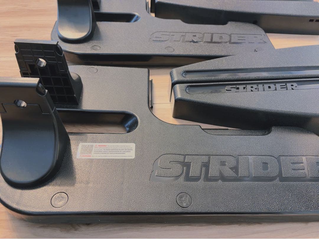 STRIDER ストライダーロッキングベース　バランスバイクスタンド