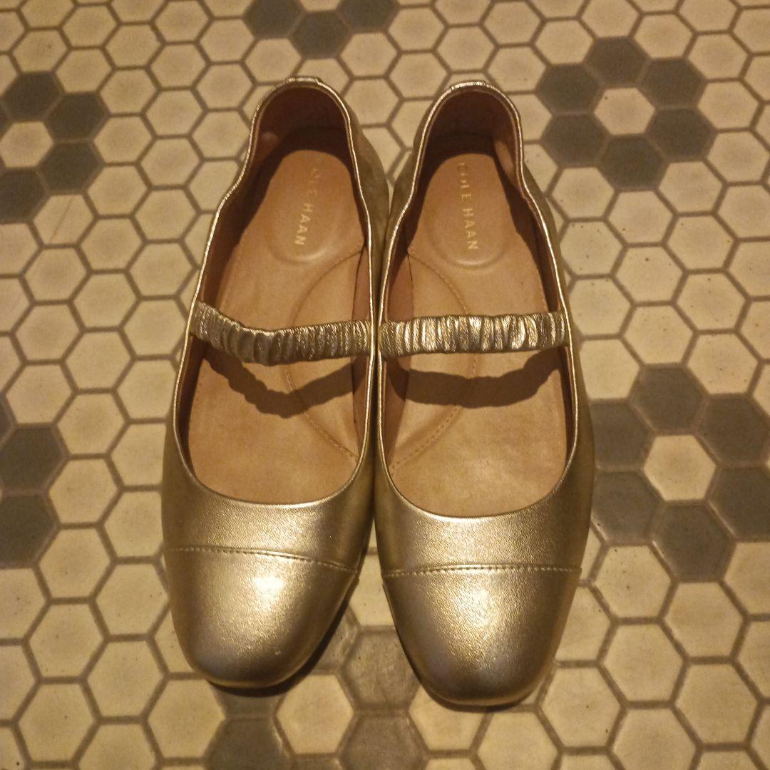 美品コールハーン☆ゴールドバレエシューズ7,5☆24,5☆リアルレザー