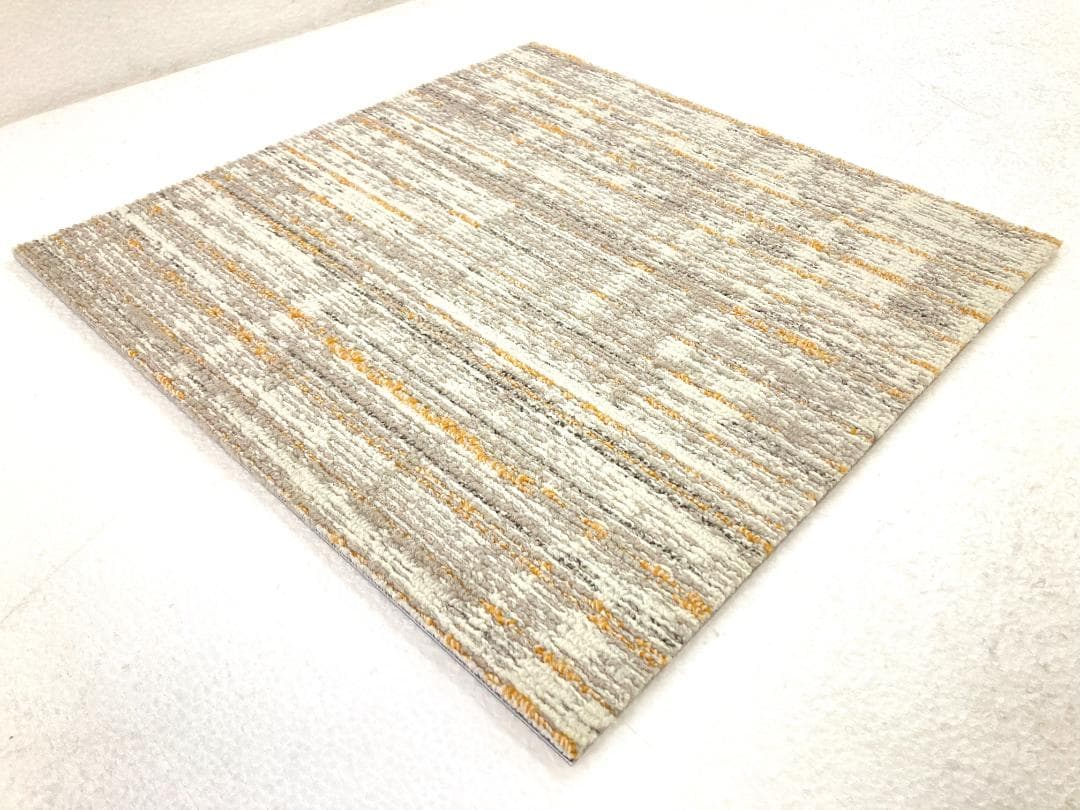 tsrtms　タイルカーペット　４４枚　新品・未使用　国内メーカー