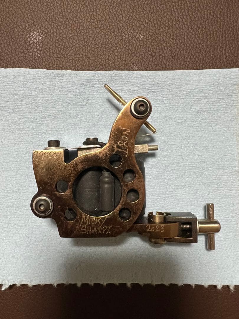 Micky Sharpz - タトゥーマシン / Shader