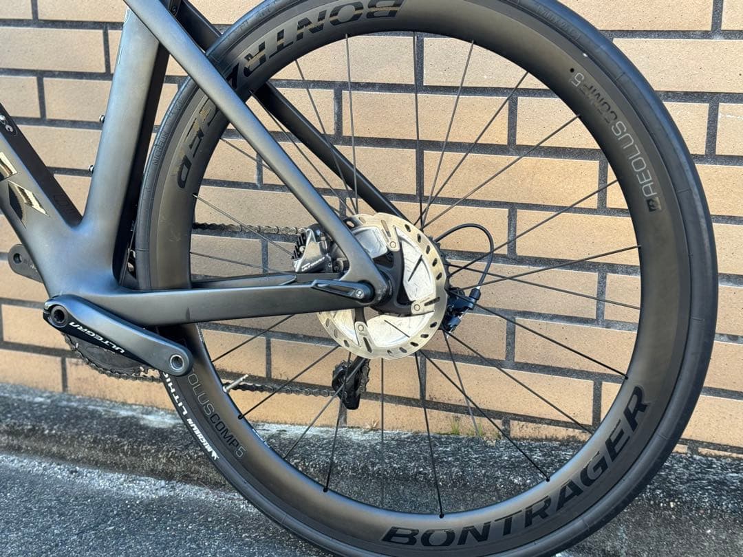 TREKトレック MADONE マドン SL6 DISC 完成車