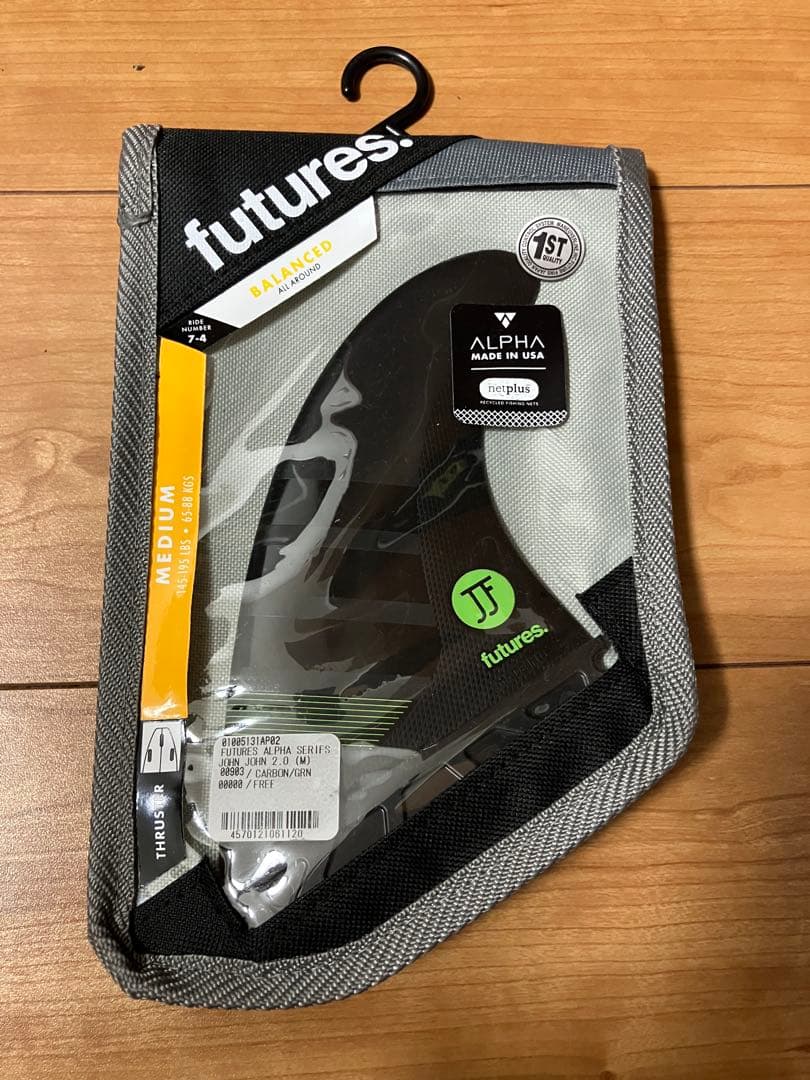 新品未使用品futures Alpha トライフィン Medium