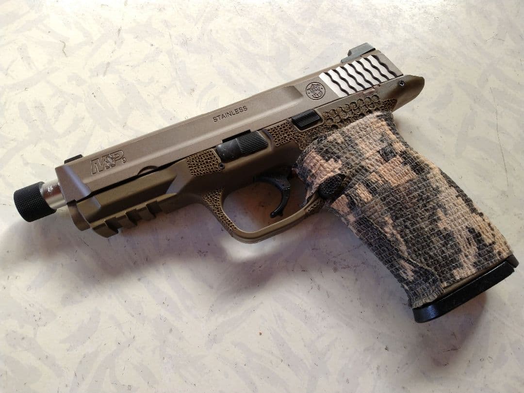 東京マルイ M&P9 Vカスタム ガスブローバック　中古品