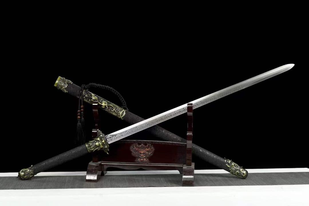 【龍紋唐剣】古兵器 武具　刀装具　日本刀　模造刀 居合刀