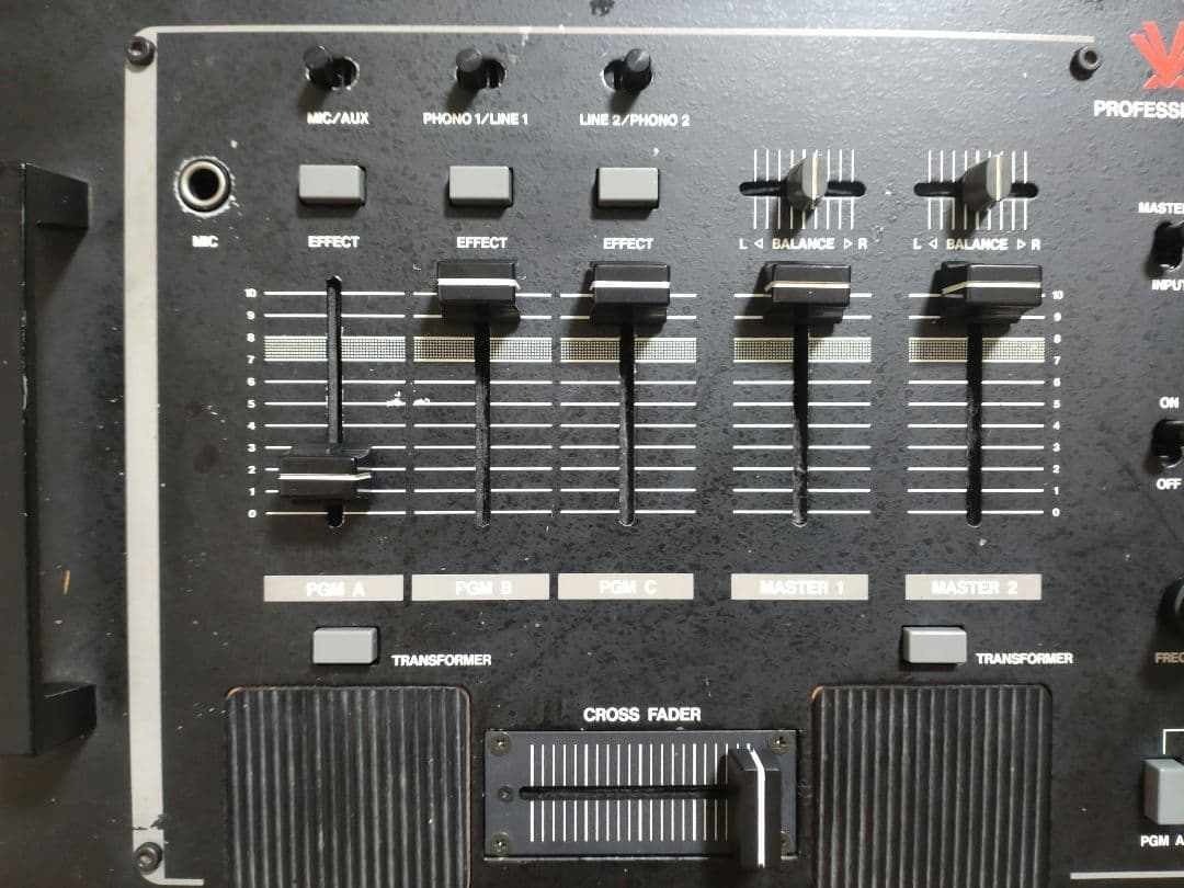 Vestax PMC20 動作確認済み　送料込み DJミキサー