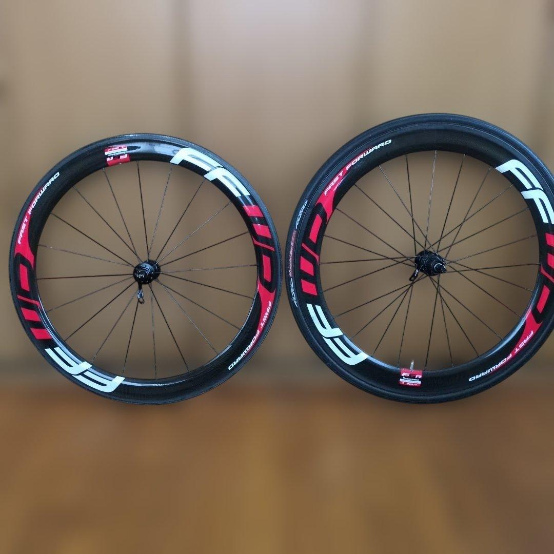 FFWD ブラック/レッド ホイールバッグ付き チューブラー タイヤ無し