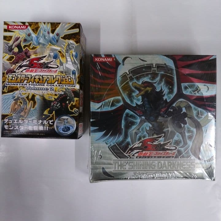 遊戯王THESHINING DARKNESS &モンスターフィギュアコレクション
