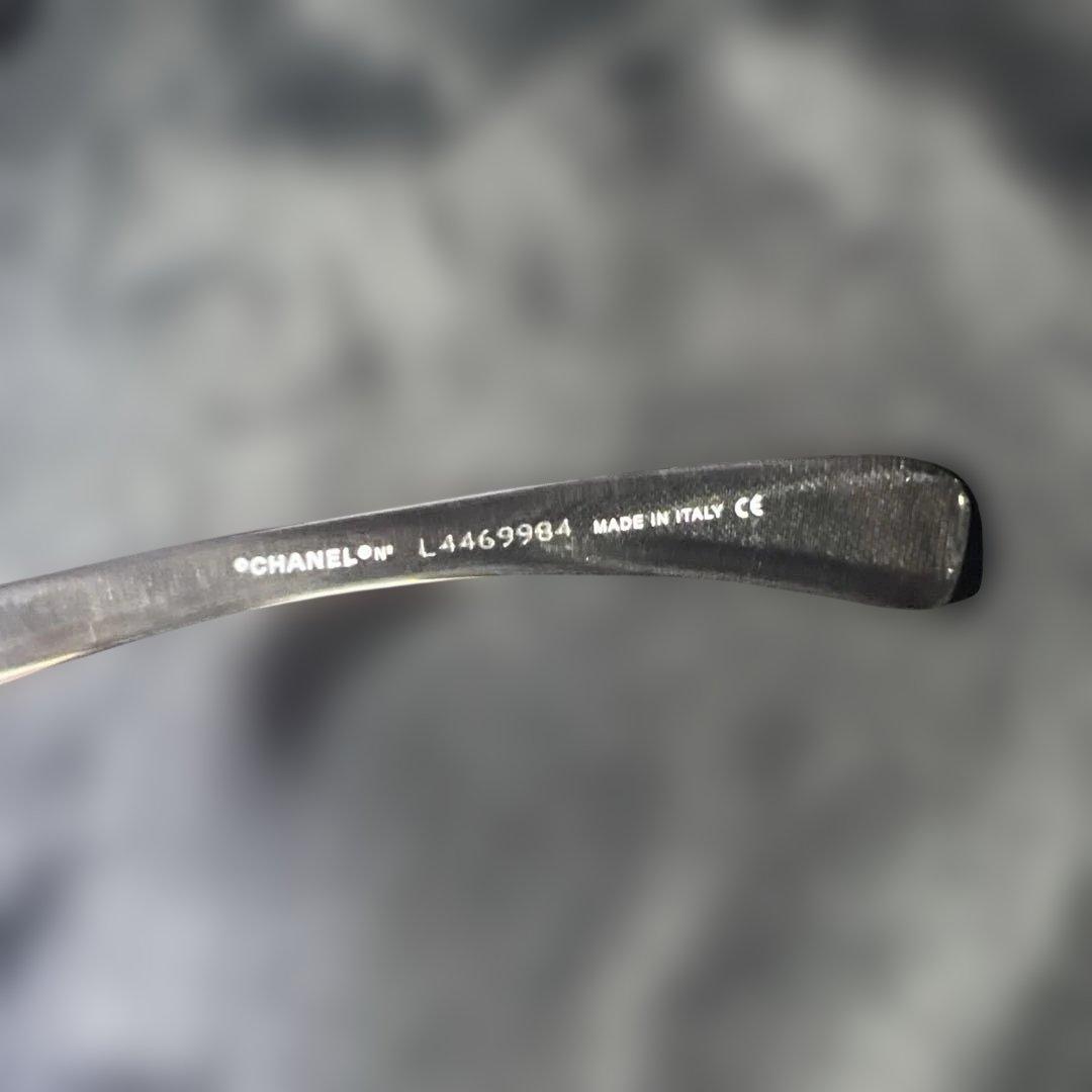 たきや 様　CHANEL シャネル サングラス スモークレンズ　　クリアーグレー