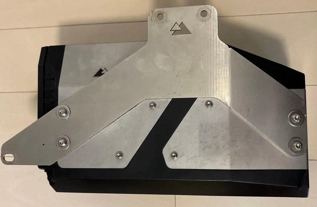 ツアラテック CT125ハンターカブJA55用 ツールボックス